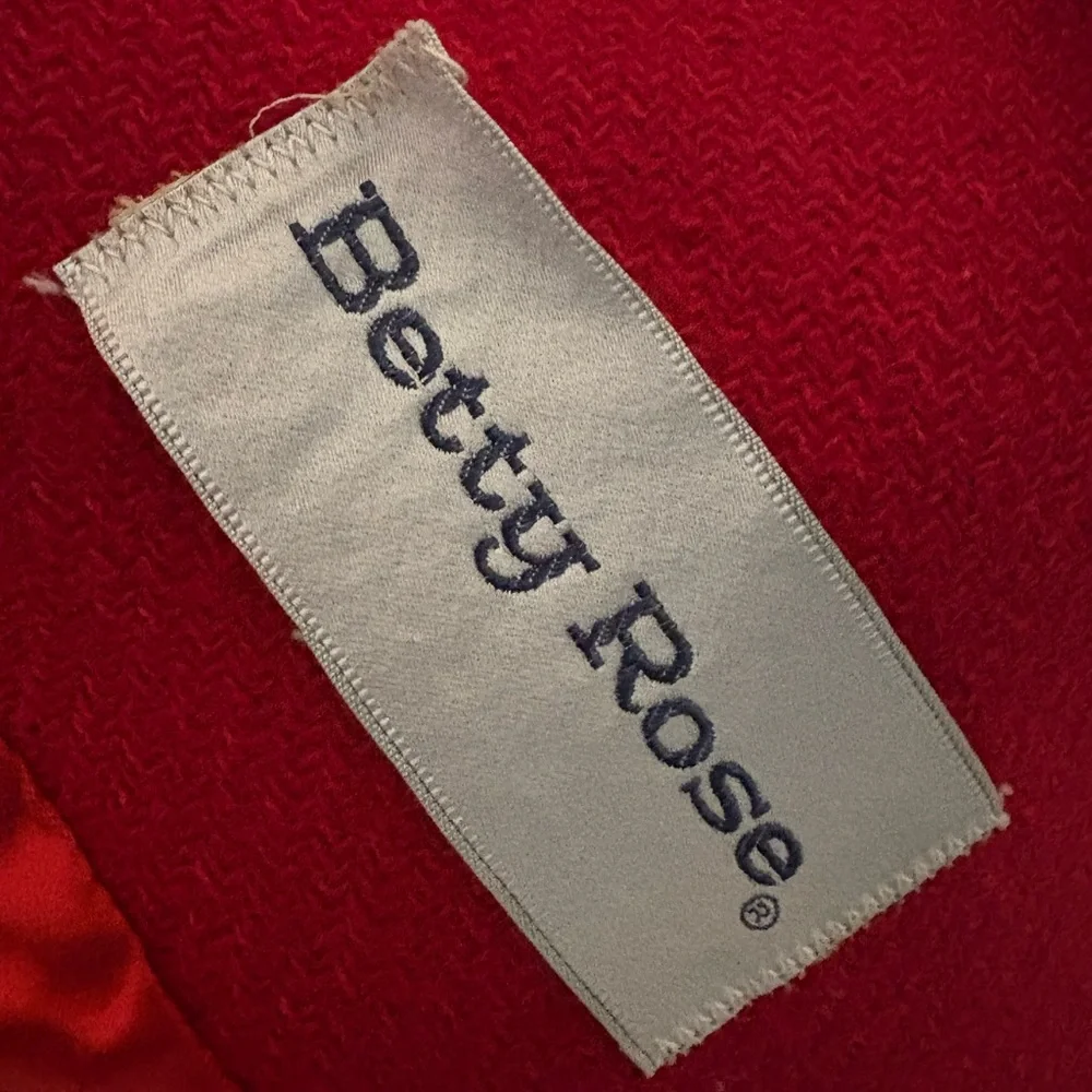 Betty Rose elevate your